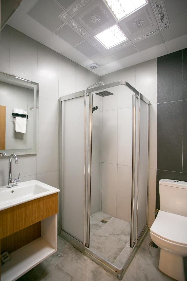 Blau Gruen Istanbul Otel ภายนอก รูปภาพ